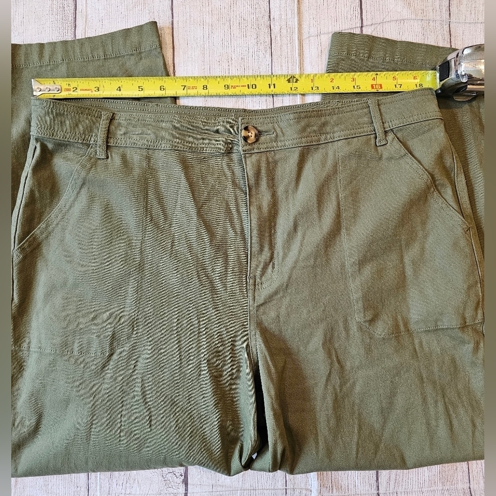 Elizabeth and James Women's Size 16 Green Casual Pant Cotton Career Pockets - Picture 7 of 9